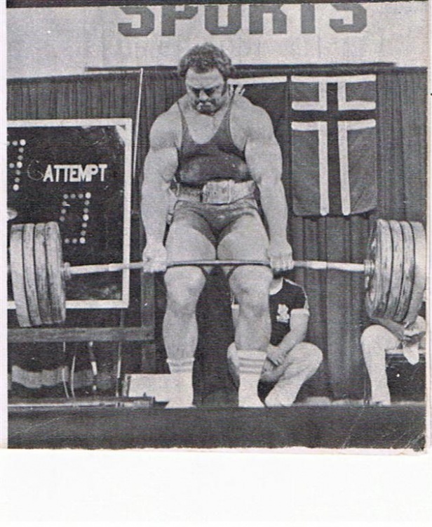 比尔·卡兹迈尔:3次世界最强大力士冠军,因实力太强被禁赛