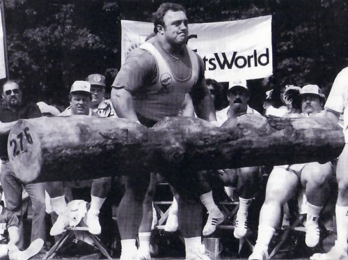 比尔·卡兹迈尔:3次世界最强大力士冠军,因实力太强被禁赛