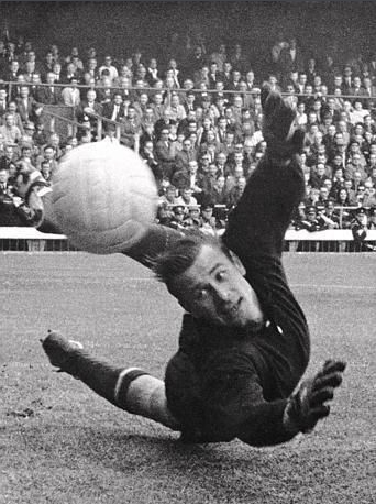 世界足坛史上排名前10位的门将,他们都是一代传奇